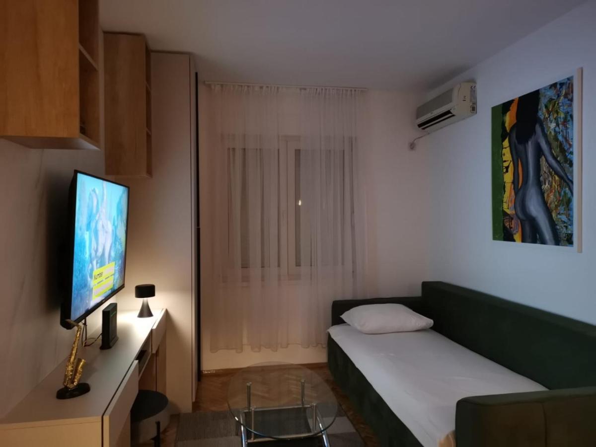 Studio Apartment Art Zone Podgorica Exteriér fotografie
